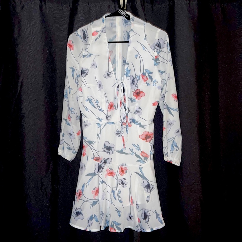 Medium Sized Yoins Romper